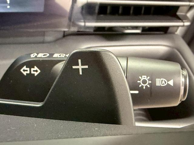 セレナ ハイウェイスターV 未使用/両側パワースライド/デジタルミラー/プロパイロット/シートヒーター/全周囲/アップルカープレイ/ステアリングヒーター/パドルシフト/ブラインドスポット/レーダークルーズ(36枚目)