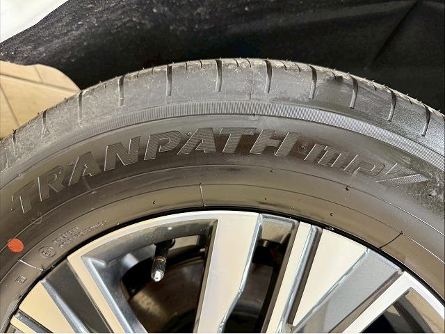 セレナ ハイウェイスターV 未使用/両側パワースライド/デジタルミラー/プロパイロット/シートヒーター/全周囲/アップルカープレイ/ステアリングヒーター/パドルシフト/ブラインドスポット/レーダークルーズ(64枚目)