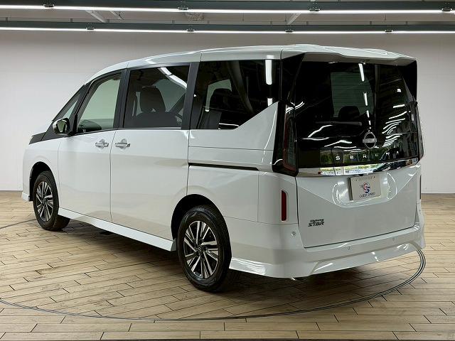 セレナ ハイウェイスターV 未使用/両側パワースライド/デジタルミラー/プロパイロット/シートヒーター/全周囲/アップルカープレイ/ステアリングヒーター/パドルシフト/ブラインドスポット/レーダークルーズ(76枚目)