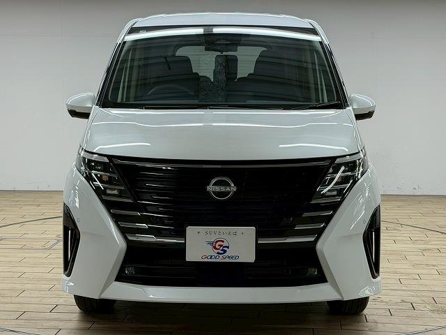 セレナ ハイウェイスターV 未使用/両側パワースライド/デジタルミラー/プロパイロット/シートヒーター/全周囲/アップルカープレイ/ステアリングヒーター/パドルシフト/ブラインドスポット/レーダークルーズ(77枚目)