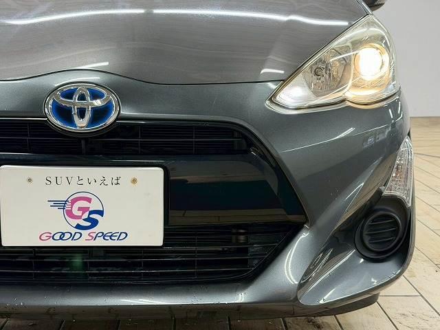 アクア S 禁煙車/純正7インチ/キーレス/オートエアコン/横滑り制御装置/マニュアルライト/エコモード/CD・DVD再生/助手席エアバック/純正ホイールキャップ/(10枚目)