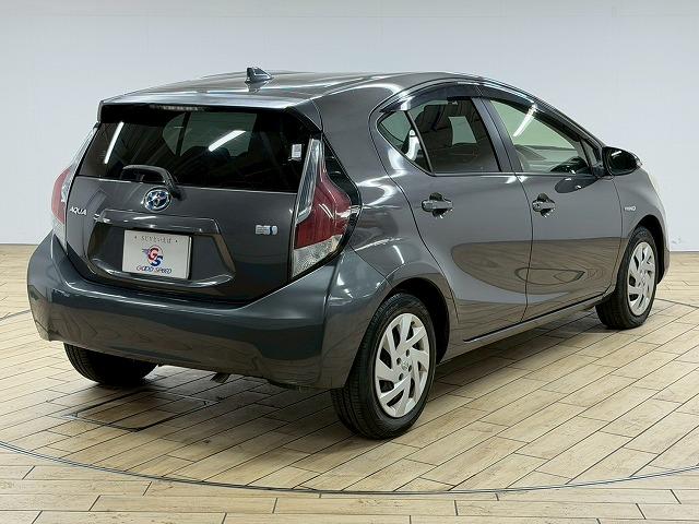 アクア S 禁煙車/純正7インチ/キーレス/オートエアコン/横滑り制御装置/マニュアルライト/エコモード/CD・DVD再生/助手席エアバック/純正ホイールキャップ/(65枚目)