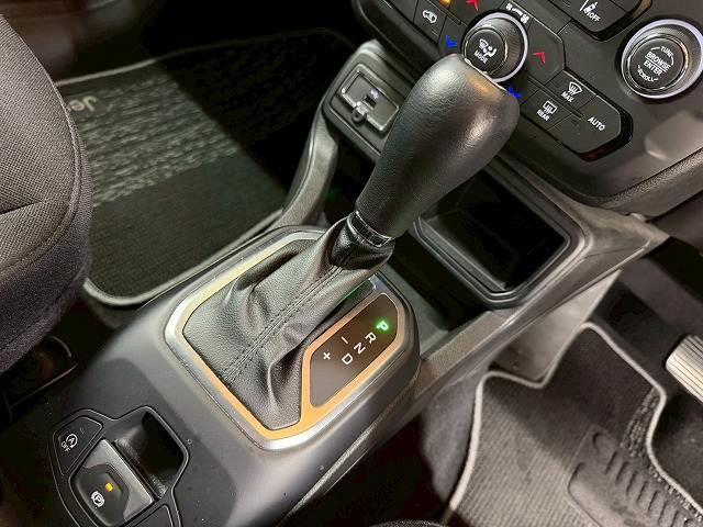 CHRYSLER JEEP JEEP RENEGADE LONGITUDE