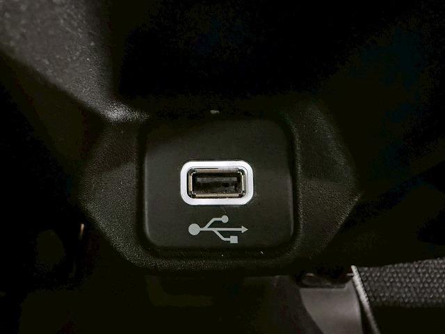 CHRYSLER JEEP JEEP RENEGADE LONGITUDE