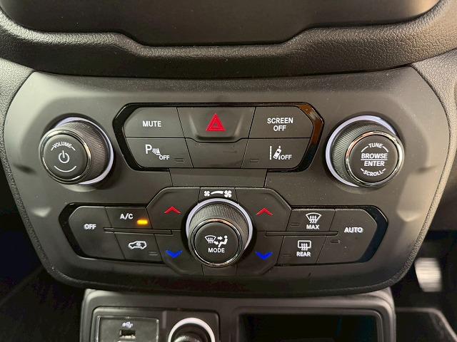 CHRYSLER JEEP JEEP RENEGADE LONGITUDE