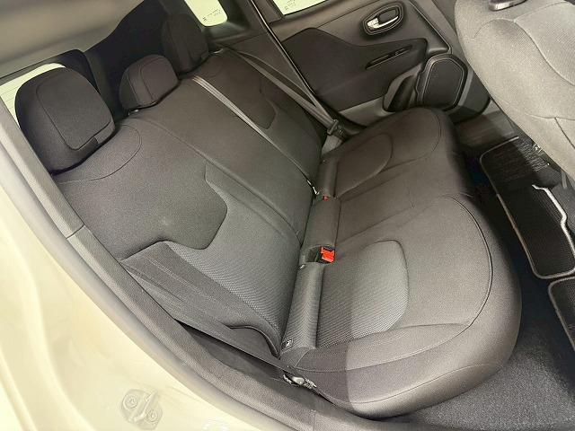 CHRYSLER JEEP JEEP RENEGADE LONGITUDE