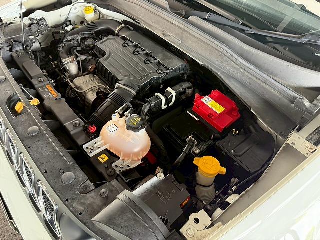 CHRYSLER JEEP JEEP RENEGADE LONGITUDE