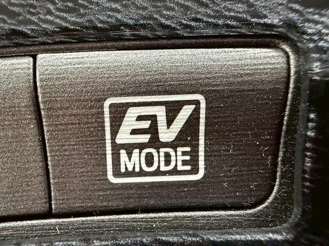 プリウス S ツーリングセレクション G’s 禁煙車/バックカメラ/BBSアルミ/ETC/オートエアコン/オートライト/CD・DVD再生/ステアリングスイッチ/オートライト/エコモード/オートエアコン/テレビ(27枚目)