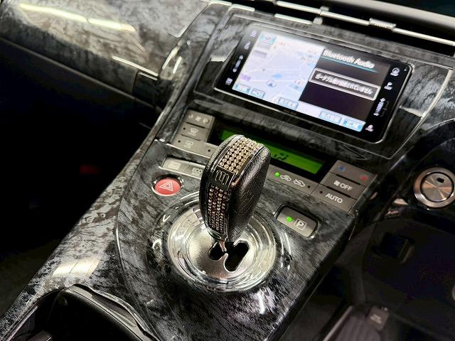 プリウス S ツーリングセレクション G’s 禁煙車/バックカメラ/BBSアルミ/ETC/オートエアコン/オートライト/CD・DVD再生/ステアリングスイッチ/オートライト/エコモード/オートエアコン/テレビ(30枚目)