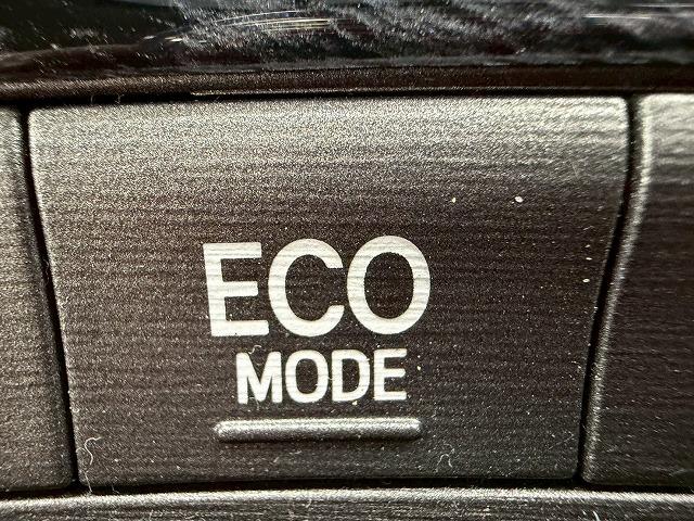 プリウス S ツーリングセレクション G’s 禁煙車/バックカメラ/BBSアルミ/ETC/オートエアコン/オートライト/CD・DVD再生/ステアリングスイッチ/オートライト/エコモード/オートエアコン/テレビ(37枚目)