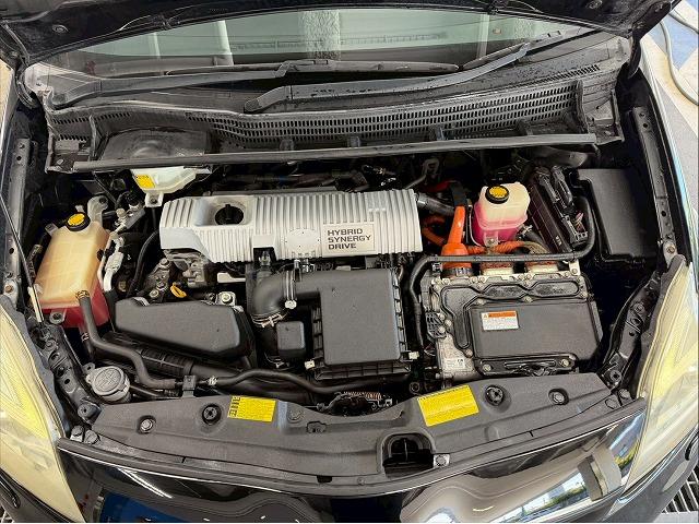 プリウス S ツーリングセレクション G’s 禁煙車/バックカメラ/BBSアルミ/ETC/オートエアコン/オートライト/CD・DVD再生/ステアリングスイッチ/オートライト/エコモード/オートエアコン/テレビ(64枚目)