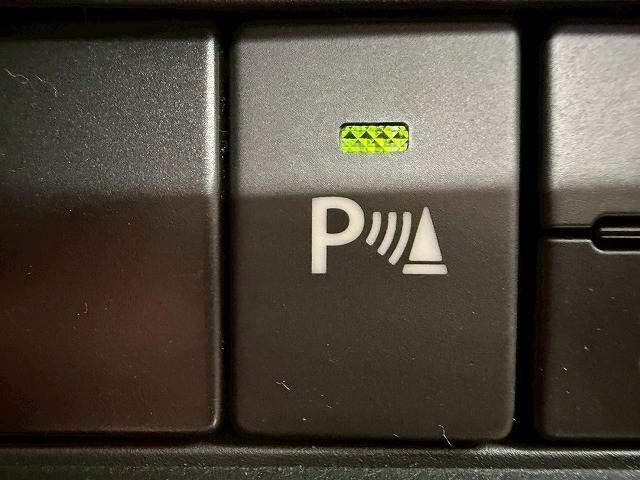 スイフトスポーツ ベースグレード MT6速/禁煙車/ブラインドスポット/ETC/レーダークルーズ/シートヒーター/クリアランスソナー/レーンキープ/衝突軽減/ステアリングスイッチ/ディスプレイオーディオ(8枚目)