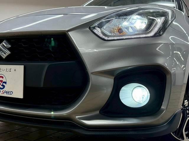スイフトスポーツ ベースグレード MT6速/禁煙車/ブラインドスポット/ETC/レーダークルーズ/シートヒーター/クリアランスソナー/レーンキープ/衝突軽減/ステアリングスイッチ/ディスプレイオーディオ(11枚目)