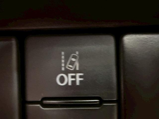 スイフトスポーツ ベースグレード MT6速/禁煙車/ブラインドスポット/ETC/レーダークルーズ/シートヒーター/クリアランスソナー/レーンキープ/衝突軽減/ステアリングスイッチ/ディスプレイオーディオ(26枚目)