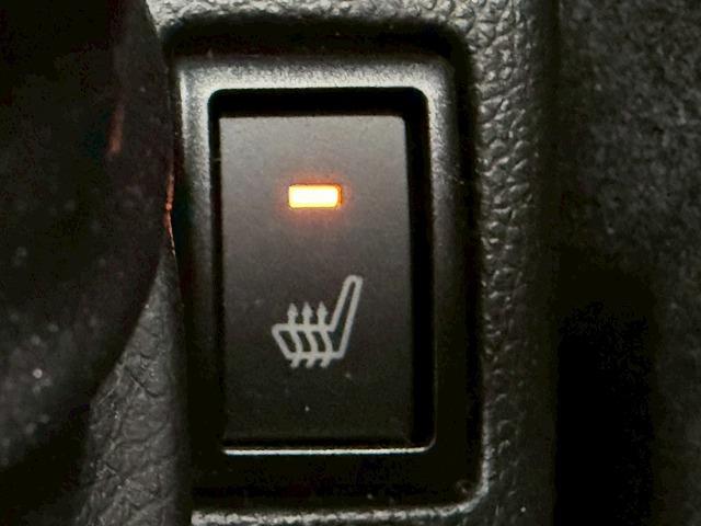 スイフトスポーツ ベースグレード MT6速/禁煙車/ブラインドスポット/ETC/レーダークルーズ/シートヒーター/クリアランスソナー/レーンキープ/衝突軽減/ステアリングスイッチ/ディスプレイオーディオ(27枚目)