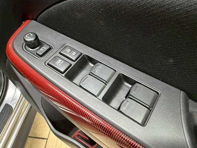 スイフトスポーツ ベースグレード MT6速/禁煙車/ブラインドスポット/ETC/レーダークルーズ/シートヒーター/クリアランスソナー/レーンキープ/衝突軽減/ステアリングスイッチ/ディスプレイオーディオ(28枚目)