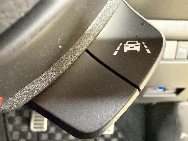 スイフトスポーツ ベースグレード MT6速/禁煙車/ブラインドスポット/ETC/レーダークルーズ/シートヒーター/クリアランスソナー/レーンキープ/衝突軽減/ステアリングスイッチ/ディスプレイオーディオ(29枚目)