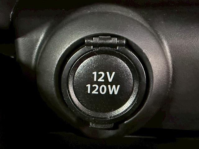 スイフトスポーツ ベースグレード MT6速/禁煙車/ブラインドスポット/ETC/レーダークルーズ/シートヒーター/クリアランスソナー/レーンキープ/衝突軽減/ステアリングスイッチ/ディスプレイオーディオ(37枚目)