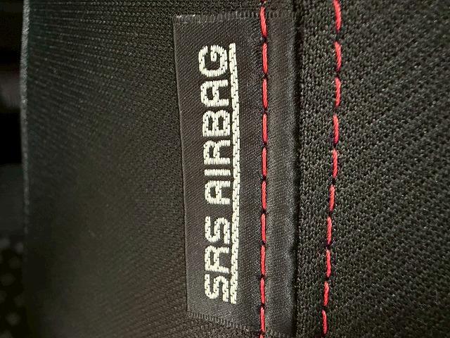 スイフトスポーツ ベースグレード MT6速/禁煙車/ブラインドスポット/ETC/レーダークルーズ/シートヒーター/クリアランスソナー/レーンキープ/衝突軽減/ステアリングスイッチ/ディスプレイオーディオ(47枚目)