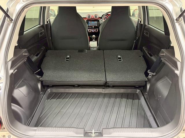 スイフトスポーツ ベースグレード MT6速/禁煙車/ブラインドスポット/ETC/レーダークルーズ/シートヒーター/クリアランスソナー/レーンキープ/衝突軽減/ステアリングスイッチ/ディスプレイオーディオ(51枚目)