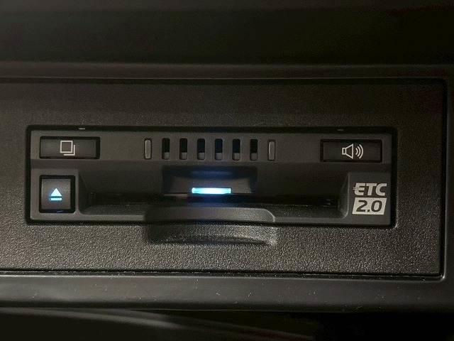 ランドクルーザープラド ＴＸ“Ｌパッケージ・７０ｔｈ　ＡＮＮＩＶＥＲＳＡＲＹ　ＬＩＭ　１オナ／サンルーフ／全周囲／メーカーナビ／ＥＴＣ／ルーフレール／ブラインドスポット／茶革／レーダークルーズ／シートヒーター＆シートクーラー／オートハイビーム／アップルカープレイ（13枚目）