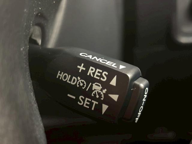 ランドクルーザープラド ＴＸ“Ｌパッケージ・７０ｔｈ　ＡＮＮＩＶＥＲＳＡＲＹ　ＬＩＭ　１オナ／サンルーフ／全周囲／メーカーナビ／ＥＴＣ／ルーフレール／ブラインドスポット／茶革／レーダークルーズ／シートヒーター＆シートクーラー／オートハイビーム／アップルカープレイ（38枚目）