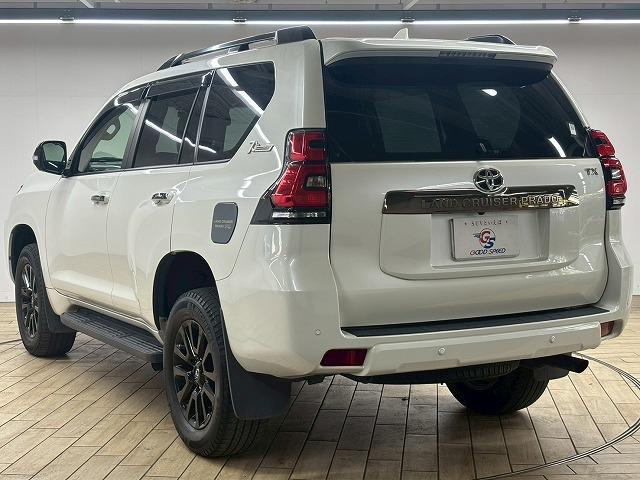 ランドクルーザープラド ＴＸ“Ｌパッケージ・７０ｔｈ　ＡＮＮＩＶＥＲＳＡＲＹ　ＬＩＭ　１オナ／サンルーフ／全周囲／メーカーナビ／ＥＴＣ／ルーフレール／ブラインドスポット／茶革／レーダークルーズ／シートヒーター＆シートクーラー／オートハイビーム／アップルカープレイ（65枚目）