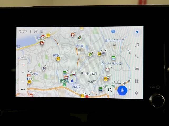 ノア Ｓ－Ｚ　禁煙車／バックカメラ／レーダークルーズ／ＥＴＣ／両側パワースライド／トヨタセーフティセンス／レーンキープ／衝突軽減／オートハイビーム／シートヒーター／Ｗエアコン／アップルカープレイ（3枚目）