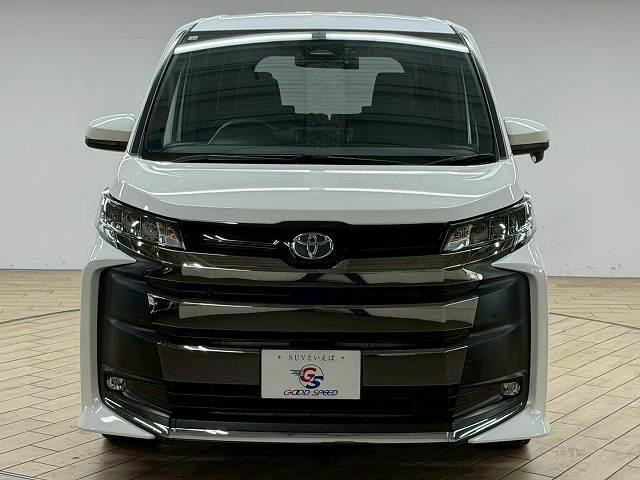 ノア Ｓ－Ｚ　禁煙車／バックカメラ／レーダークルーズ／ＥＴＣ／両側パワースライド／トヨタセーフティセンス／レーンキープ／衝突軽減／オートハイビーム／シートヒーター／Ｗエアコン／アップルカープレイ（17枚目）