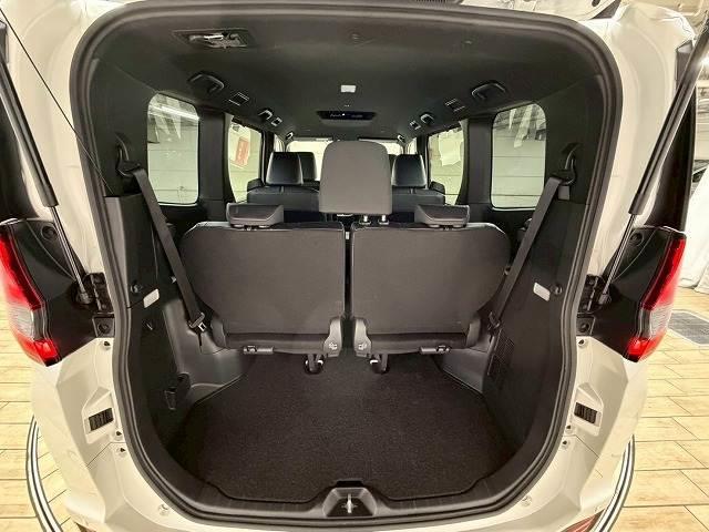 ノア Ｓ－Ｚ　禁煙車／バックカメラ／レーダークルーズ／ＥＴＣ／両側パワースライド／トヨタセーフティセンス／レーンキープ／衝突軽減／オートハイビーム／シートヒーター／Ｗエアコン／アップルカープレイ（20枚目）