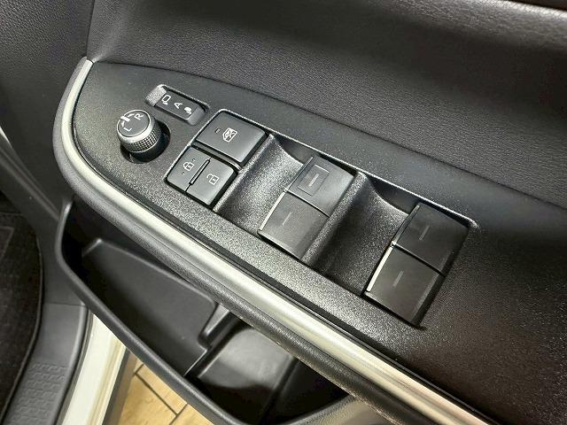 ノア Ｓ－Ｚ　禁煙車／バックカメラ／レーダークルーズ／ＥＴＣ／両側パワースライド／トヨタセーフティセンス／レーンキープ／衝突軽減／オートハイビーム／シートヒーター／Ｗエアコン／アップルカープレイ（37枚目）