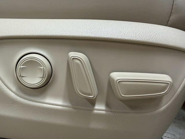 ランドクルーザー ＺＸ　モデリスタ／リアエンター／クールボックス／サンルーフ／全周囲／ＪＢＬ／ＧＲグリル／ルーフレール／シートヒーター＆シートクーラー／アップルカープレイ／電動リアゲート／ＡＣ１００Ｖ／ブラインドスポット（46枚目）