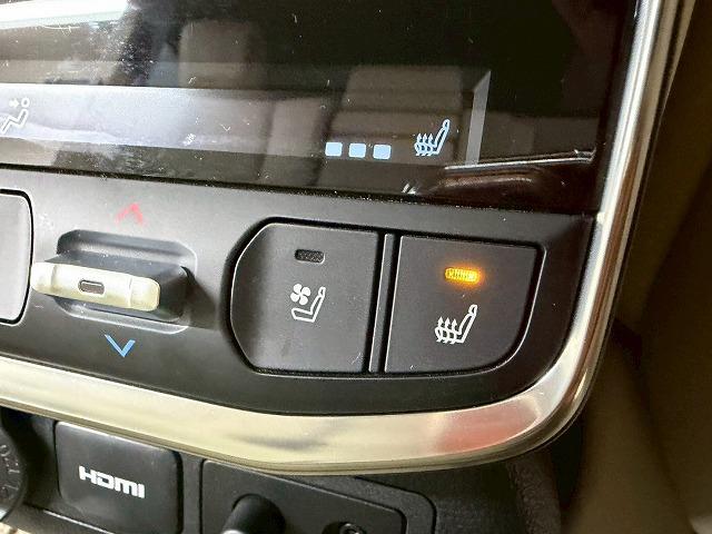 ランドクルーザー ＺＸ　モデリスタ／リアエンター／クールボックス／サンルーフ／全周囲／ＪＢＬ／ＧＲグリル／ルーフレール／シートヒーター＆シートクーラー／アップルカープレイ／電動リアゲート／ＡＣ１００Ｖ／ブラインドスポット（63枚目）