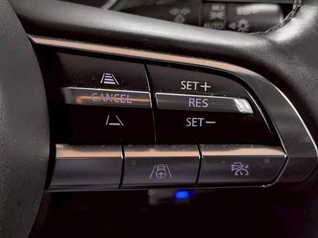 ＭＡＺＤＡ３ファストバック ＸＤバーガンディ　セレクション　ＢＢＳアルミ／シグネチャーエアロ／全周囲／ＢＯＳＥ／ブラインドスポット／レーダークルーズ／赤レザー／シートヒーター／ステアリングヒーター／ＣＤ・ＤＶＤ再生／アップルカープレイ（6枚目）