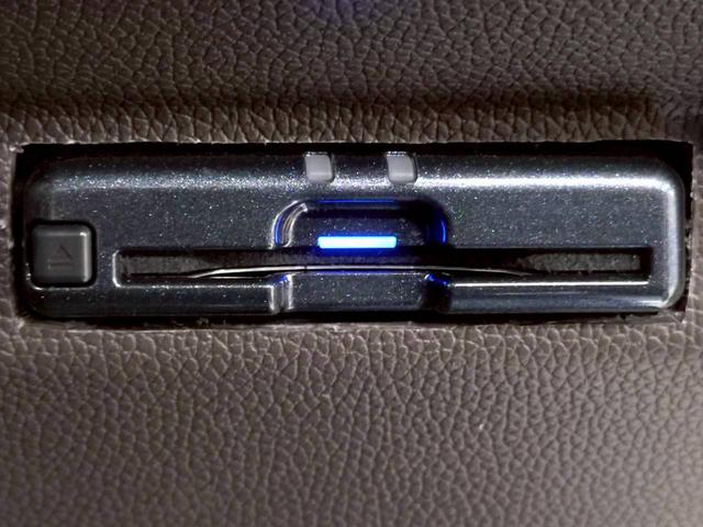 フリード Ｇ　７人　禁煙／レーダークルーズ／両側パワースライド／バックカメラ／レーンキープ／衝突軽減／シートヒーター／ステアリングスイッチ／アイドリングストップ／ＣＤ・ＤＶＤ再生（33枚目）