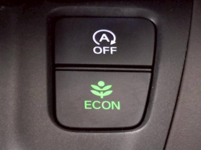 フリード Ｇ　７人　禁煙／レーダークルーズ／両側パワースライド／バックカメラ／レーンキープ／衝突軽減／シートヒーター／ステアリングスイッチ／アイドリングストップ／ＣＤ・ＤＶＤ再生（35枚目）