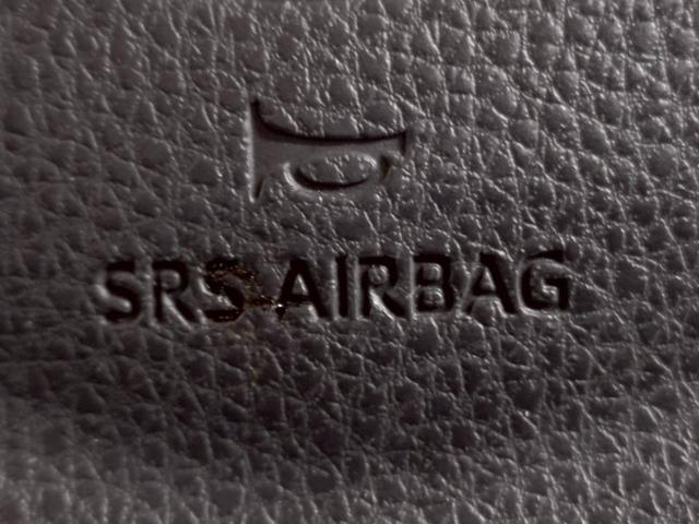 ヤリスクロス HYBRID Z 禁煙/全周囲/電動リアゲート/シートヒーター/ブラインドスポット/ヘッドアップディスプレイ/レーダークルーズ/ディスプレイオーディオ/アップルカープレイ/ナビキッド/フルセグ(48枚目)