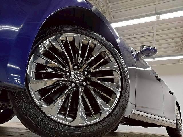 LS LS500 “version L” 全周囲/20インチアルミ/デジタルミラー/AC100V/後席シートヒーター/レーダークルーズ/ブラインドスポット/電動リアゲート/シートヒーター&シートクーラー/CD・DVD再生(13枚目)
