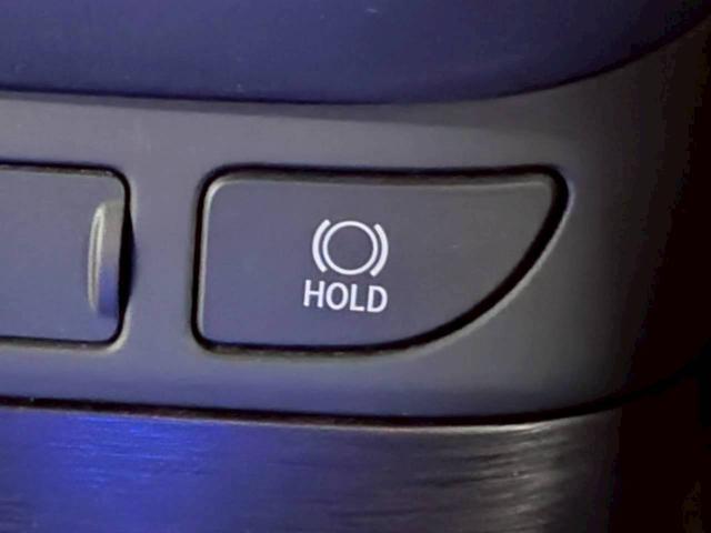 LS LS500 “version L” 全周囲/20インチアルミ/デジタルミラー/AC100V/後席シートヒーター/レーダークルーズ/ブラインドスポット/電動リアゲート/シートヒーター&シートクーラー/CD・DVD再生(31枚目)