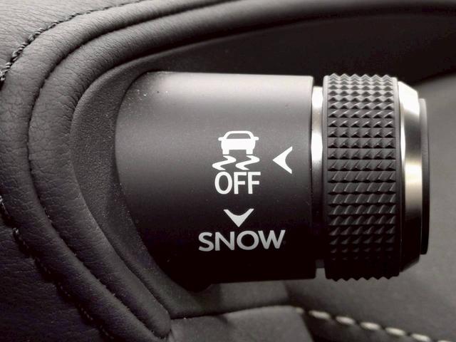 LS LS500 “version L” 全周囲/20インチアルミ/デジタルミラー/AC100V/後席シートヒーター/レーダークルーズ/ブラインドスポット/電動リアゲート/シートヒーター&シートクーラー/CD・DVD再生(41枚目)