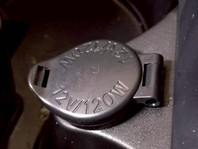 LS LS500 “version L” 全周囲/20インチアルミ/デジタルミラー/AC100V/後席シートヒーター/レーダークルーズ/ブラインドスポット/電動リアゲート/シートヒーター&シートクーラー/CD・DVD再生(44枚目)