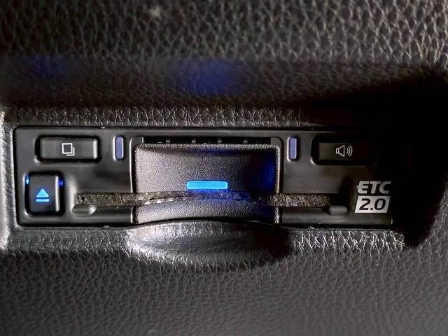 ヴォクシー S-Z 禁煙/10.5インチ/両側パワースライド/ETC/シートヒーター/レーダークルーズ/オートハイビーム/HDMI/アップルカープレイ/CD・DVD再生/Wエアコン/ブラインドスポット(13枚目)