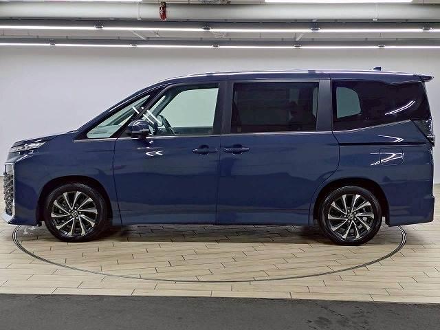 ヴォクシー S-Z 禁煙/10.5インチ/両側パワースライド/ETC/シートヒーター/レーダークルーズ/オートハイビーム/HDMI/アップルカープレイ/CD・DVD再生/Wエアコン/ブラインドスポット(18枚目)