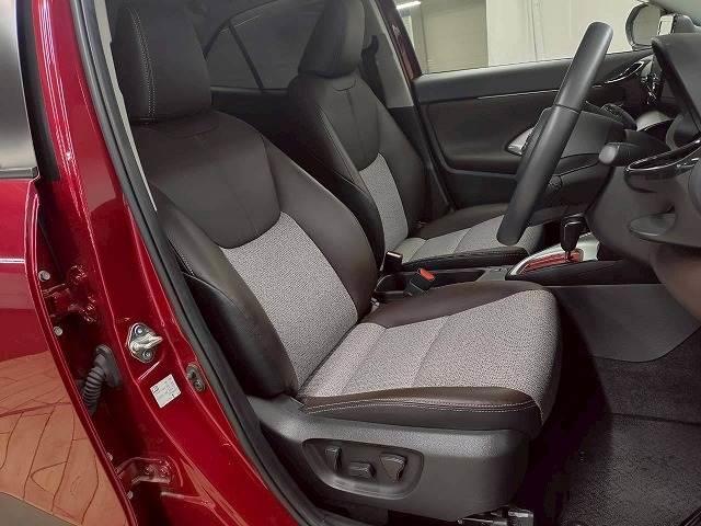 ヤリスクロス ＨＹＢＲＩＤ　Ｚ　禁煙車／バックカメラ／ブラインドスポット／レーダークルーズ／シートヒーター／ＥＴＣ／アップルカープレイ／ブレーキホールド／オートハイビーム／ＥＴＣ／レーンキープアシスト（9枚目）