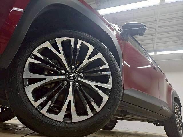 ヤリスクロス ＨＹＢＲＩＤ　Ｚ　禁煙車／バックカメラ／ブラインドスポット／レーダークルーズ／シートヒーター／ＥＴＣ／アップルカープレイ／ブレーキホールド／オートハイビーム／ＥＴＣ／レーンキープアシスト（12枚目）