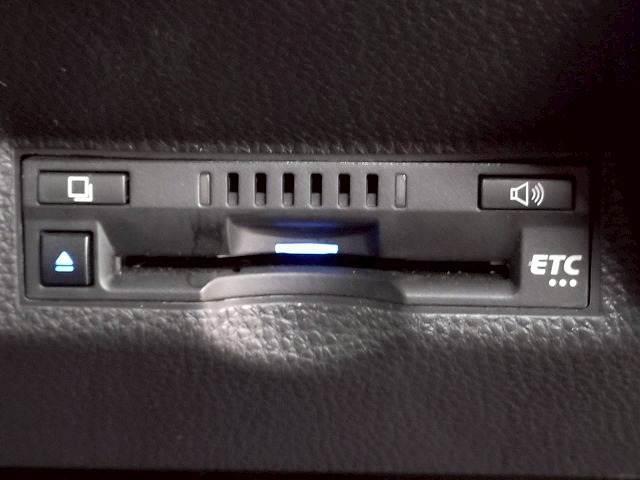 ヤリスクロス ＨＹＢＲＩＤ　Ｚ　禁煙車／バックカメラ／ブラインドスポット／レーダークルーズ／シートヒーター／ＥＴＣ／アップルカープレイ／ブレーキホールド／オートハイビーム／ＥＴＣ／レーンキープアシスト（13枚目）