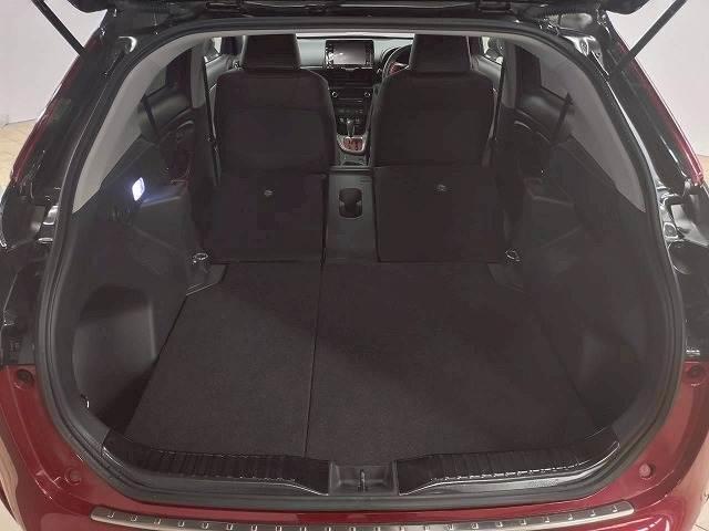 ヤリスクロス ＨＹＢＲＩＤ　Ｚ　禁煙車／バックカメラ／ブラインドスポット／レーダークルーズ／シートヒーター／ＥＴＣ／アップルカープレイ／ブレーキホールド／オートハイビーム／ＥＴＣ／レーンキープアシスト（20枚目）