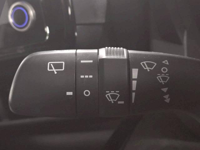 ヤリスクロス ＨＹＢＲＩＤ　Ｚ　禁煙車／バックカメラ／ブラインドスポット／レーダークルーズ／シートヒーター／ＥＴＣ／アップルカープレイ／ブレーキホールド／オートハイビーム／ＥＴＣ／レーンキープアシスト（28枚目）