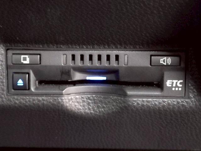 ヤリスクロス ＨＹＢＲＩＤ　Ｚ　禁煙車／バックカメラ／ブラインドスポット／レーダークルーズ／シートヒーター／ＥＴＣ／アップルカープレイ／ブレーキホールド／オートハイビーム／ＥＴＣ／レーンキープアシスト（34枚目）