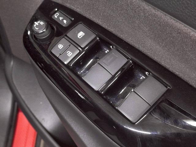 ヤリスクロス ＨＹＢＲＩＤ　Ｚ　禁煙車／バックカメラ／ブラインドスポット／レーダークルーズ／シートヒーター／ＥＴＣ／アップルカープレイ／ブレーキホールド／オートハイビーム／ＥＴＣ／レーンキープアシスト（42枚目）